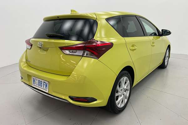 2017 Toyota Corolla Ascent Sport ZRE182R
