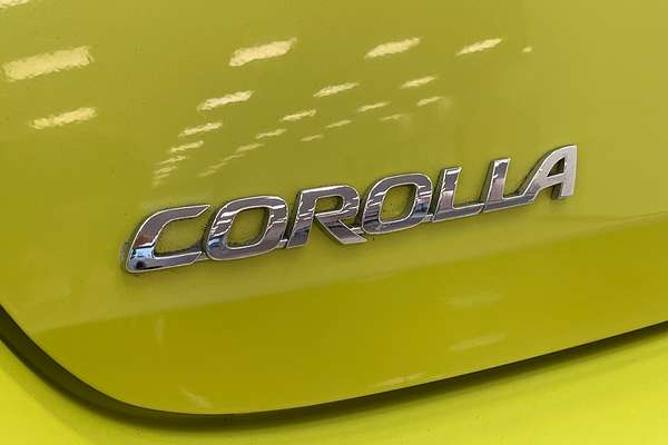 2017 Toyota Corolla Ascent Sport ZRE182R