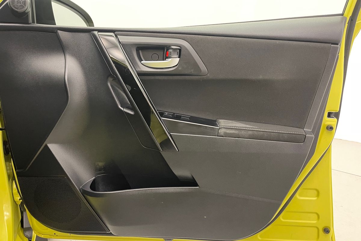 2017 Toyota Corolla Ascent Sport ZRE182R