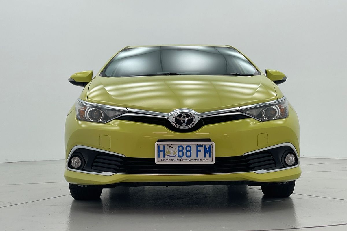 2017 Toyota Corolla Ascent Sport ZRE182R