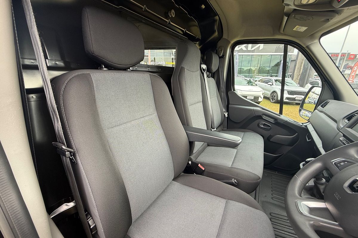 2023 Renault Master Pro 120kW X62 Phase 2 LWB