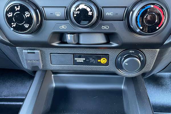 2025 Isuzu D-MAX X-RIDER 4X4