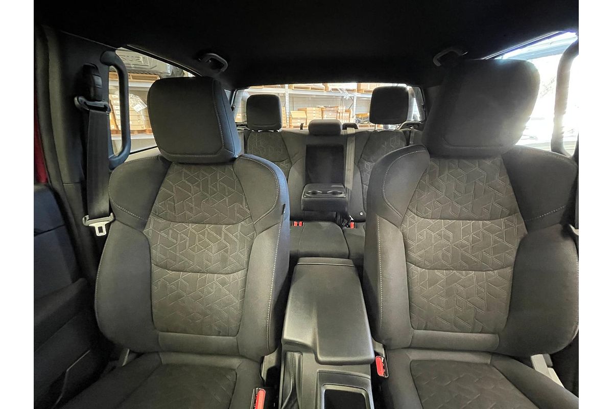 2025 Isuzu D-MAX X-RIDER 4X4