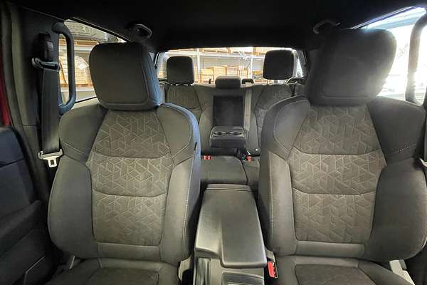 2025 Isuzu D-MAX X-RIDER 4X4
