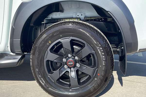2025 Isuzu D-MAX X-TERRAIN 4X4