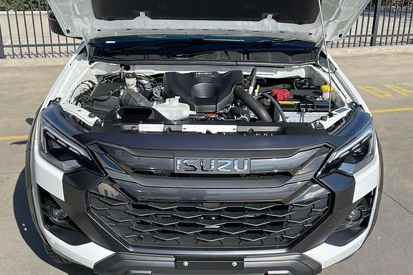2025 Isuzu D-MAX X-TERRAIN 4X4