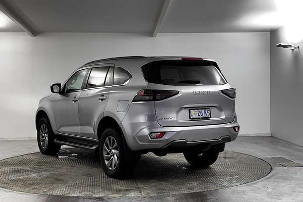2023 Isuzu MU-X LS-U