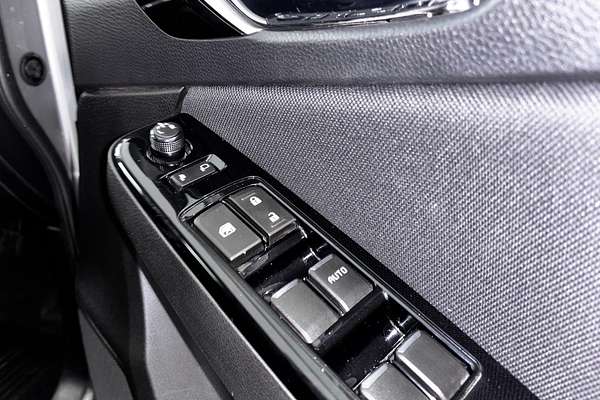 2023 Isuzu MU-X LS-U