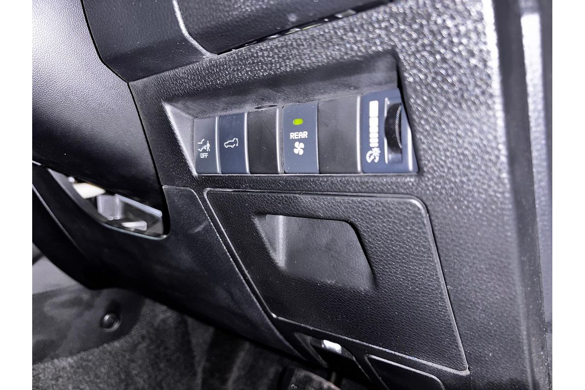 2023 Isuzu MU-X LS-U