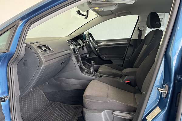2016 Volkswagen Golf 92TSI 7