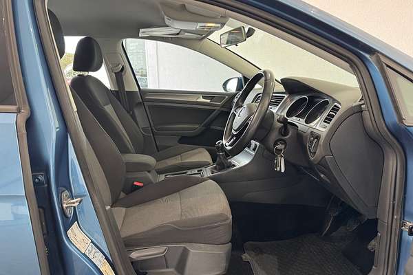 2016 Volkswagen Golf 92TSI 7