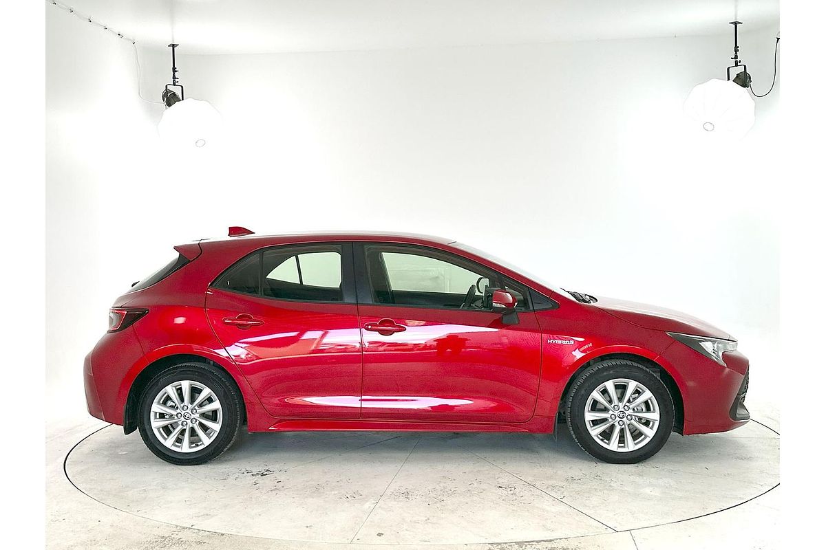2022 Toyota Corolla Ascent Sport Hybrid ZWE211R