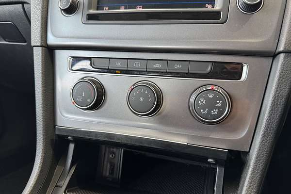 2016 Volkswagen Golf 92TSI 7