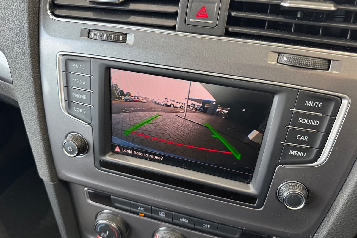 2016 Volkswagen Golf 92TSI 7