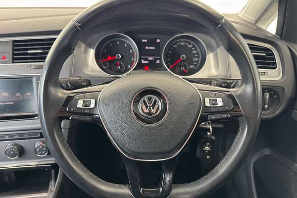 2016 Volkswagen Golf 92TSI 7