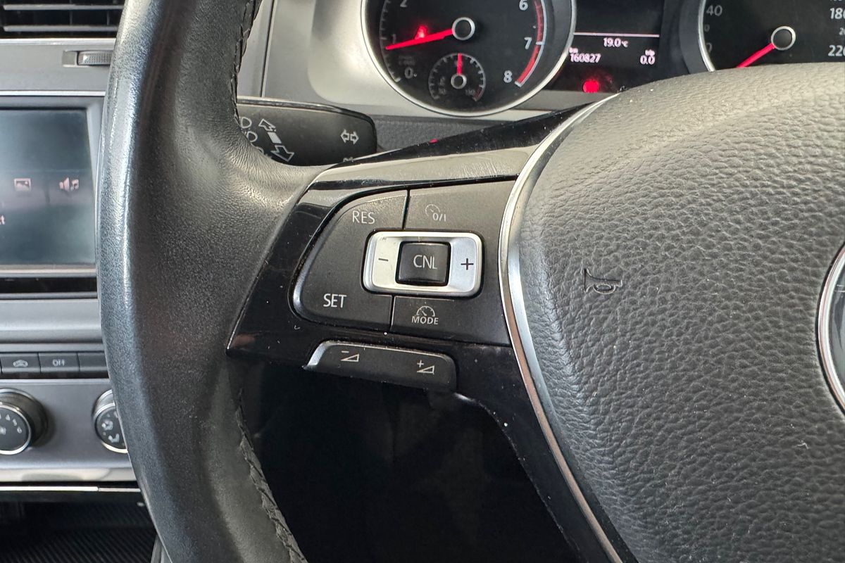 2016 Volkswagen Golf 92TSI 7