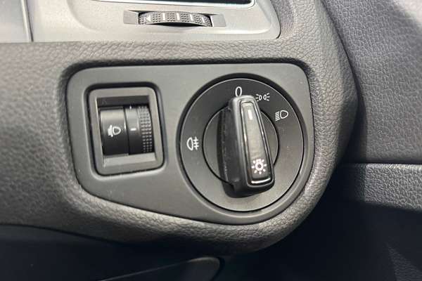 2016 Volkswagen Golf 92TSI 7
