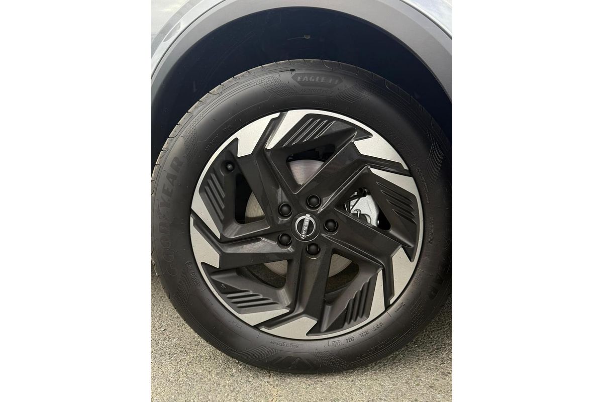 2025 Nissan QASHQAI ST-L J12
