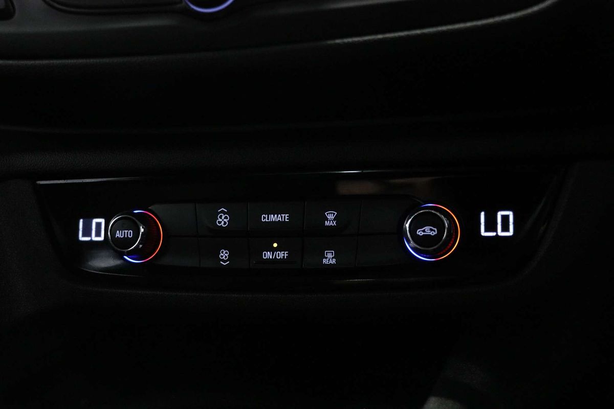 2020 Holden Commodore LT ZB