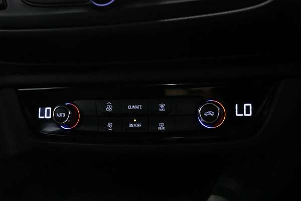 2020 Holden Commodore LT ZB