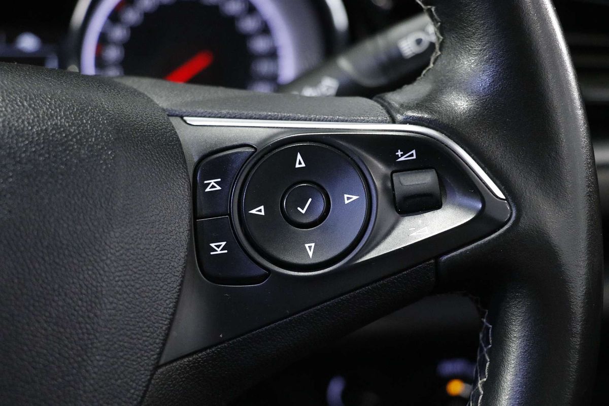 2020 Holden Commodore LT ZB