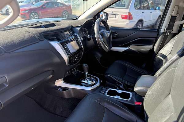 2017 Nissan Navara ST-X N-SPORT Black Edition D23 Series 2 4X4