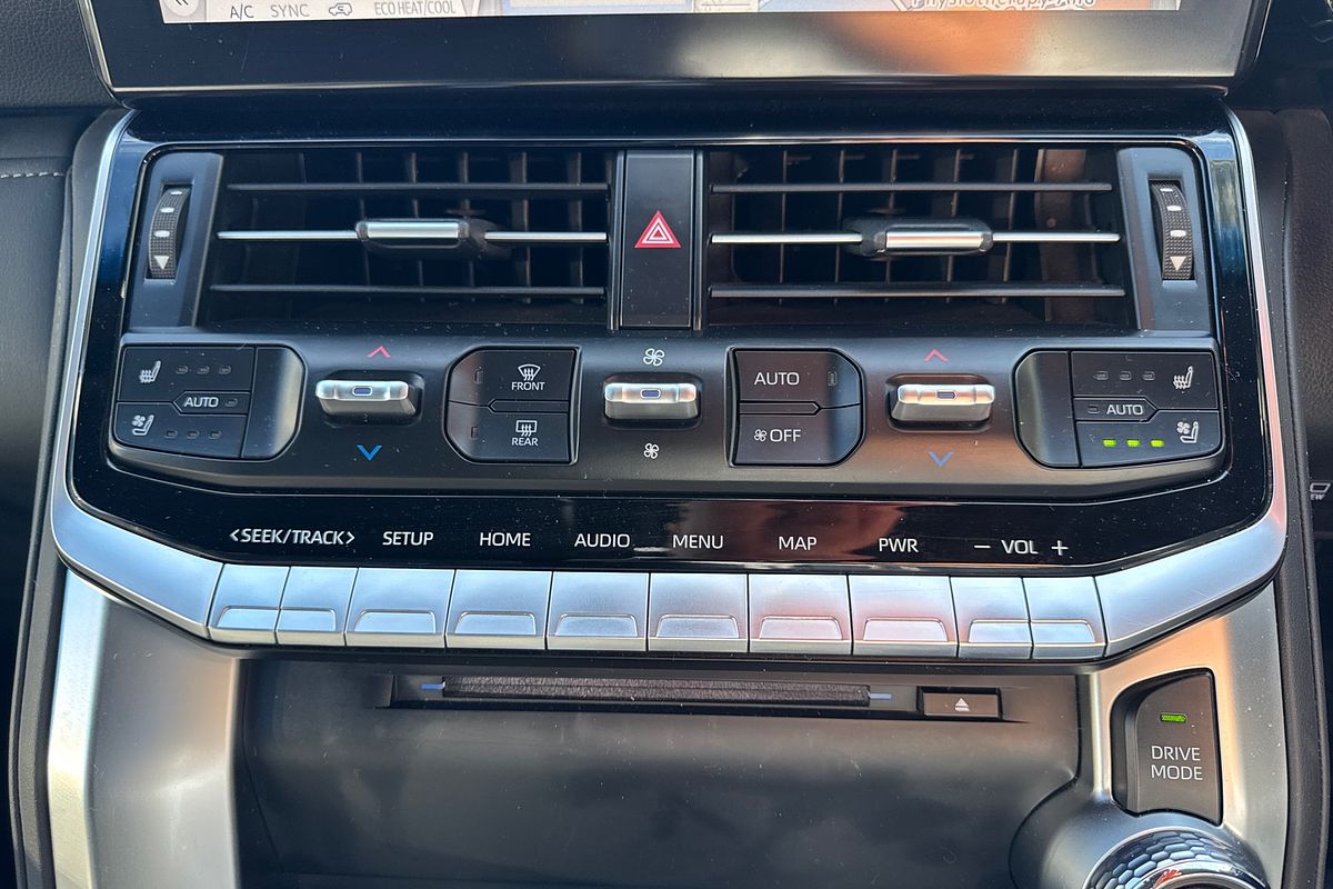 2022 Toyota Landcruiser VX FJA300R