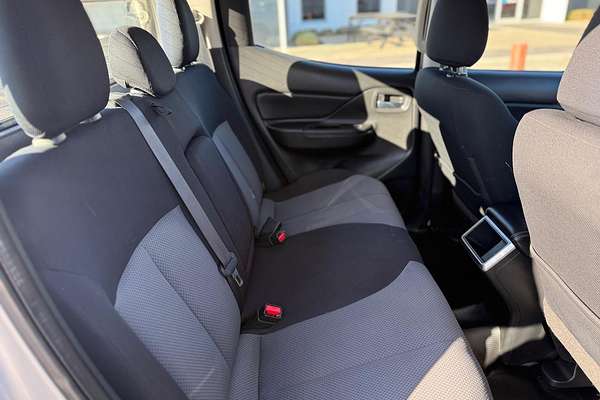 2018 Mitsubishi Triton GLX+ MR 4X4