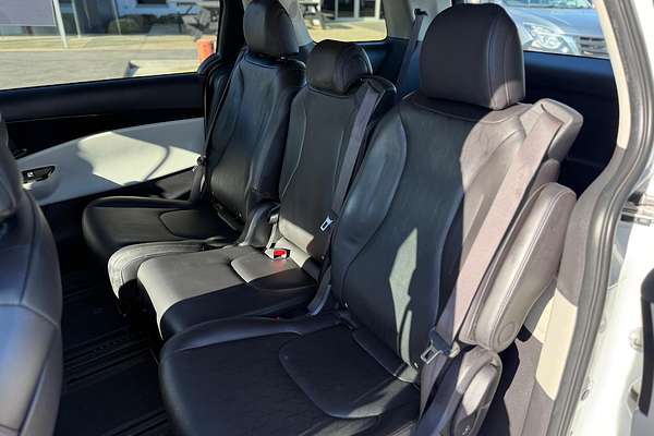 2022 Kia Carnival SLi KA4