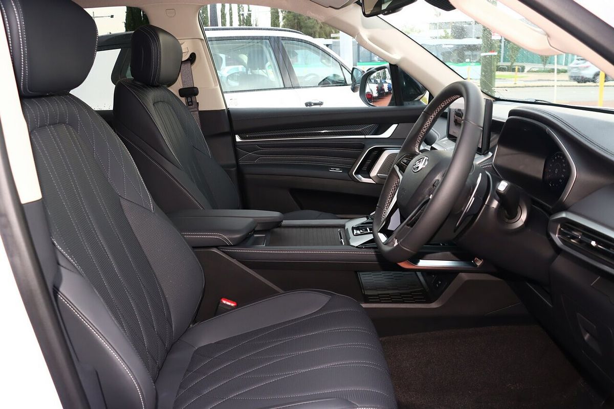 2024 LDV D90 Executive SV9A