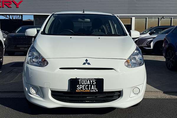 2013 Mitsubishi Mirage ES LA