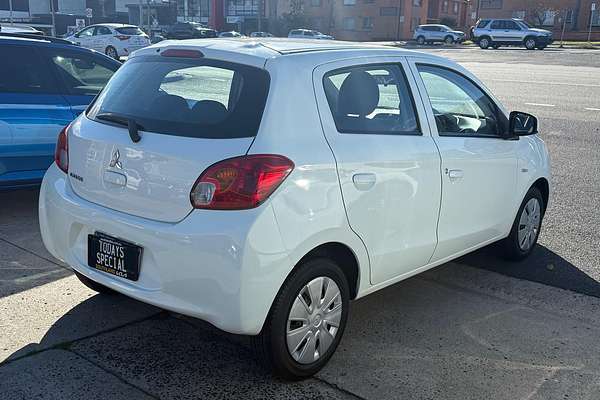 2013 Mitsubishi Mirage ES LA