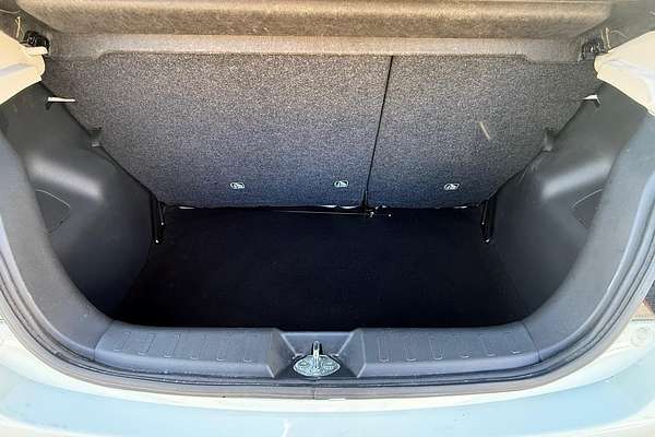 2013 Mitsubishi Mirage ES LA