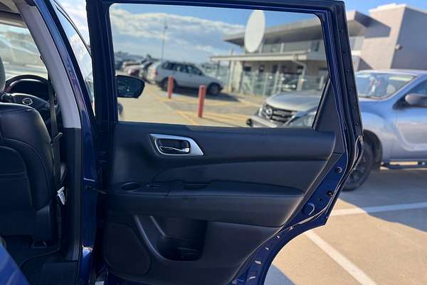 2018 Nissan Pathfinder ST-L R52 Series II
