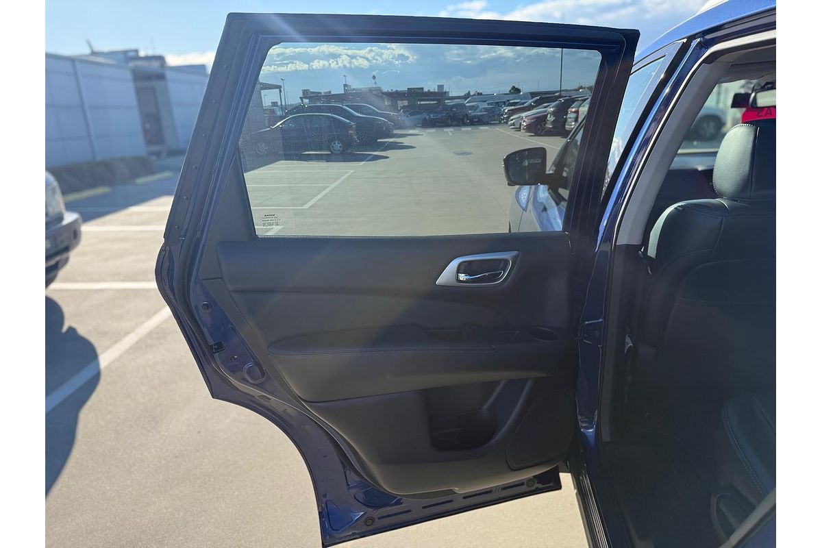 2018 Nissan Pathfinder ST-L R52 Series II