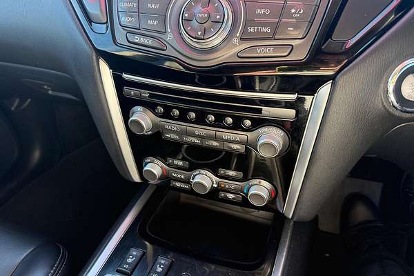 2018 Nissan Pathfinder ST-L R52 Series II