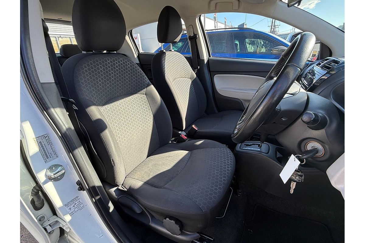 2013 Mitsubishi Mirage ES LA