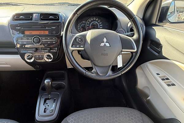 2013 Mitsubishi Mirage ES LA