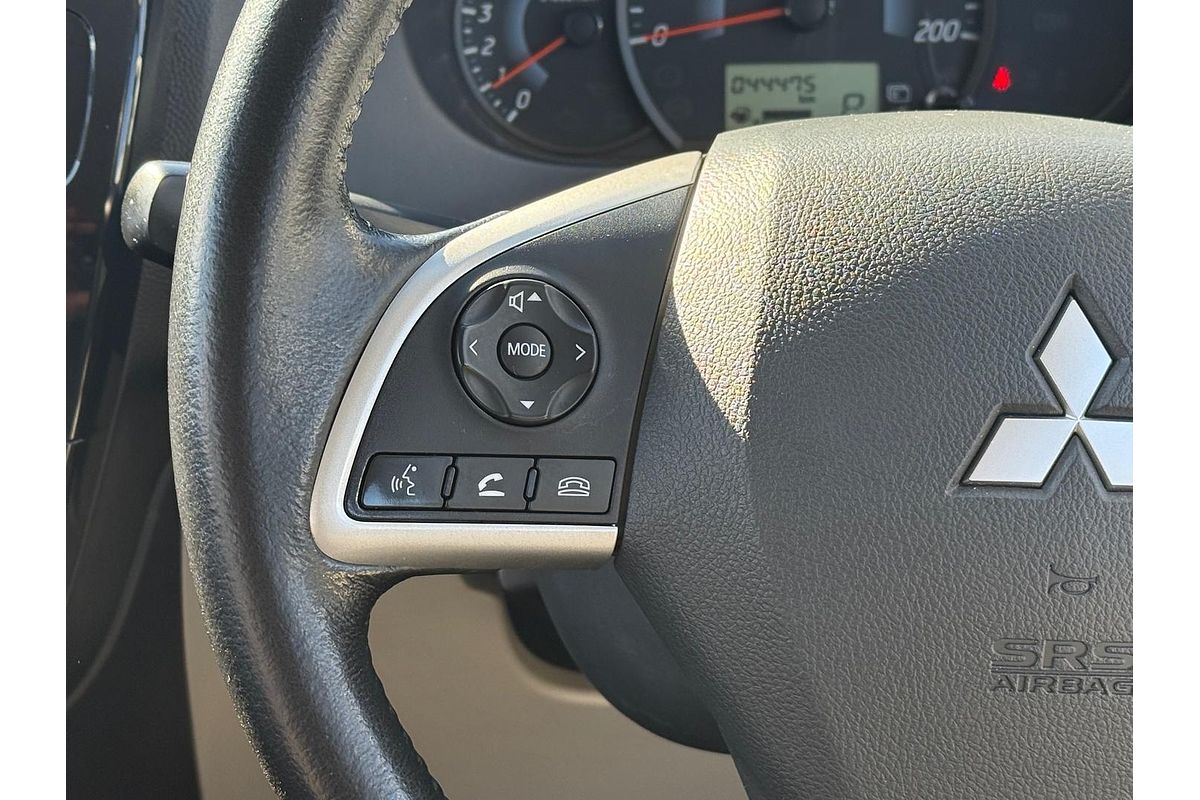 2013 Mitsubishi Mirage ES LA