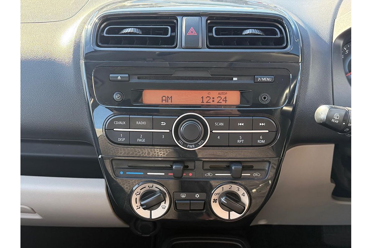 2013 Mitsubishi Mirage ES LA