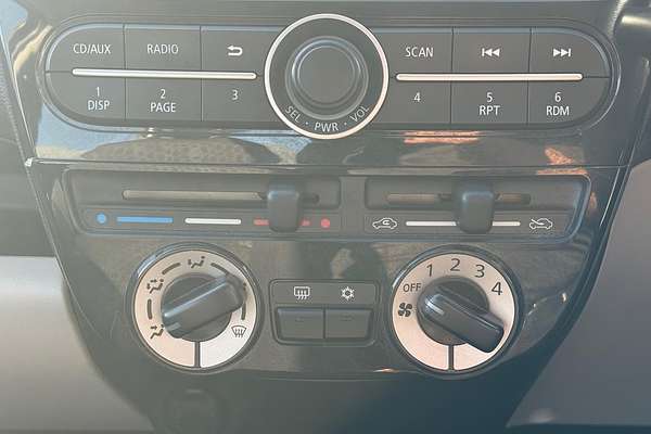 2013 Mitsubishi Mirage ES LA