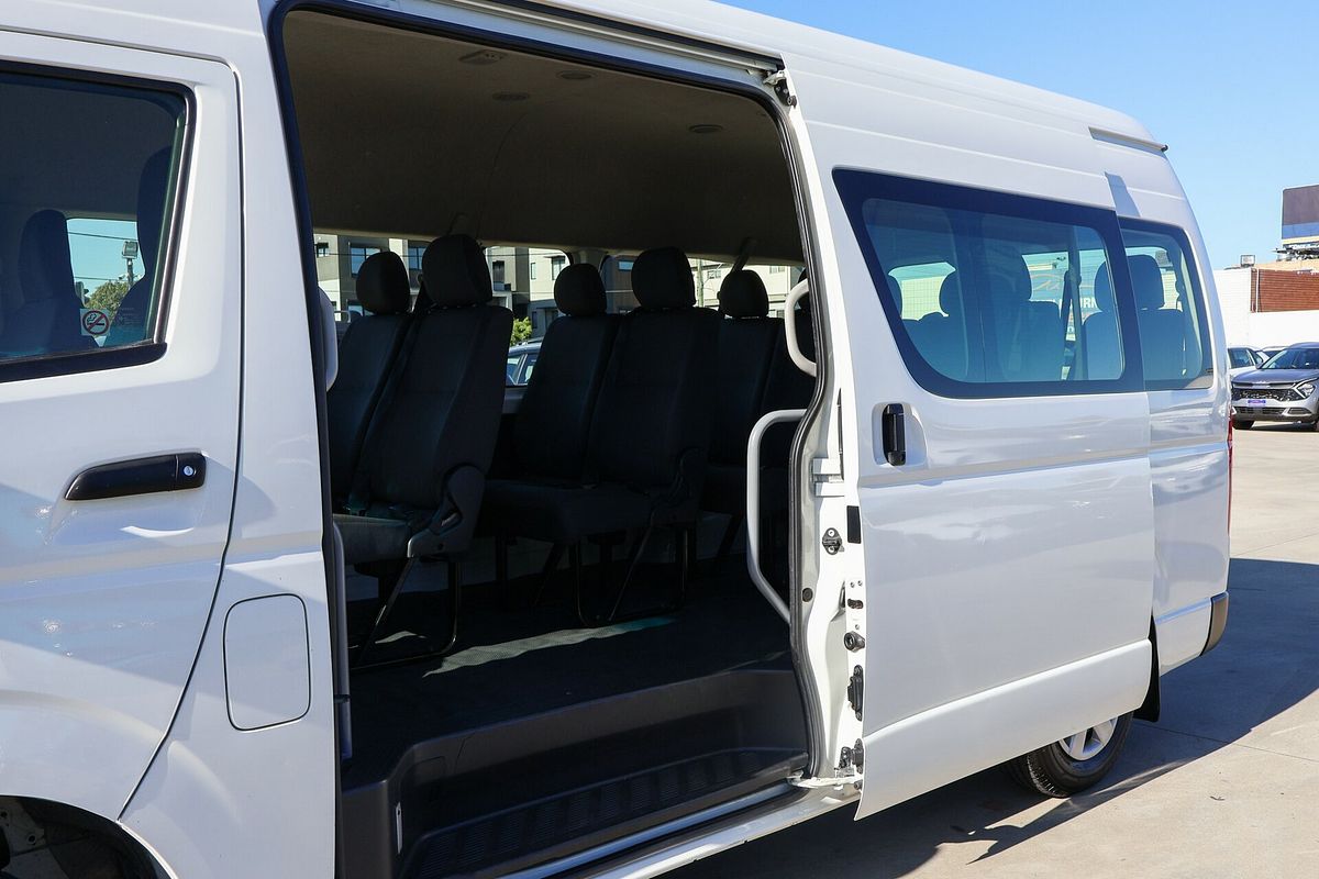 2015 Toyota Hiace Commuter TRH223R