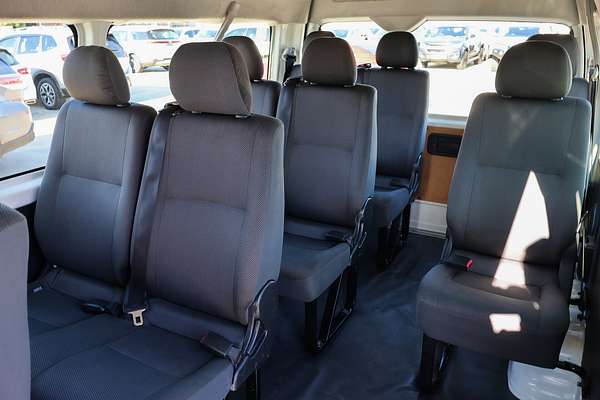 2015 Toyota Hiace Commuter TRH223R
