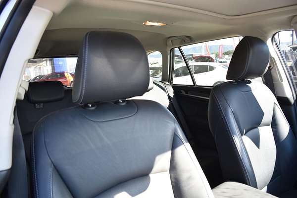 2017 Subaru Outback 2.5i Premium 5GEN