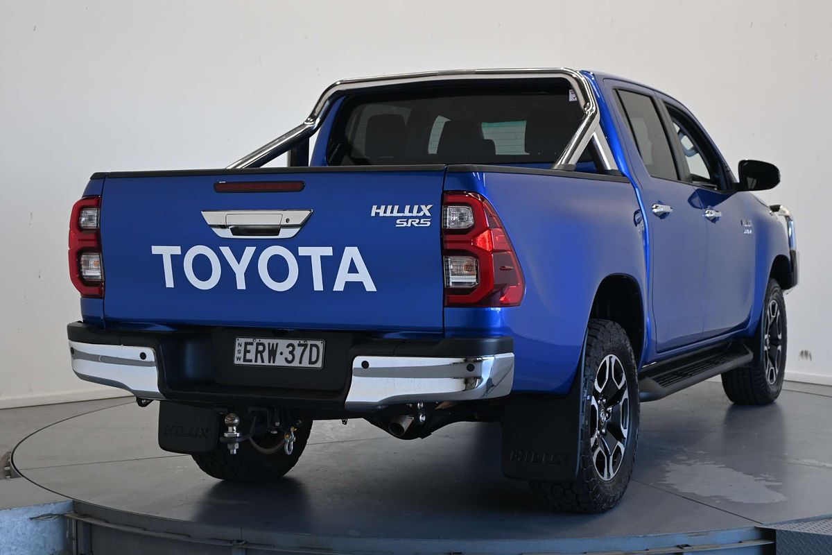 2021 Toyota Hilux SR5 GUN126R 4X4