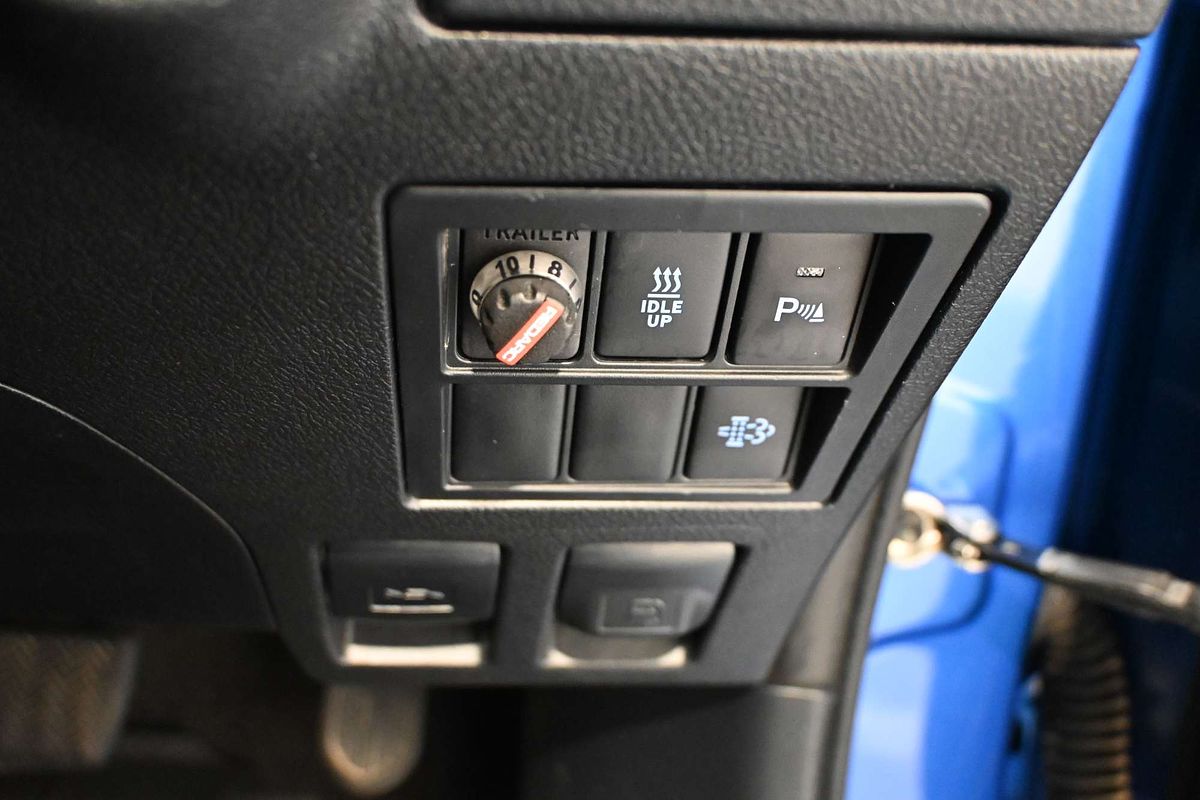 2021 Toyota Hilux SR5 GUN126R 4X4
