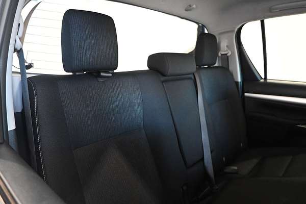 2021 Toyota Hilux SR5 GUN126R 4X4