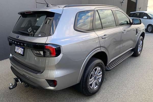 2024 Ford Everest Ambiente 2.0L