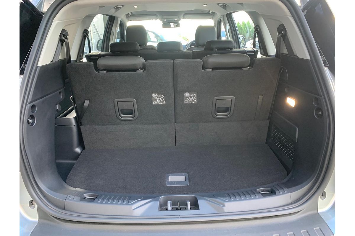 2024 Ford Everest Ambiente 2.0L