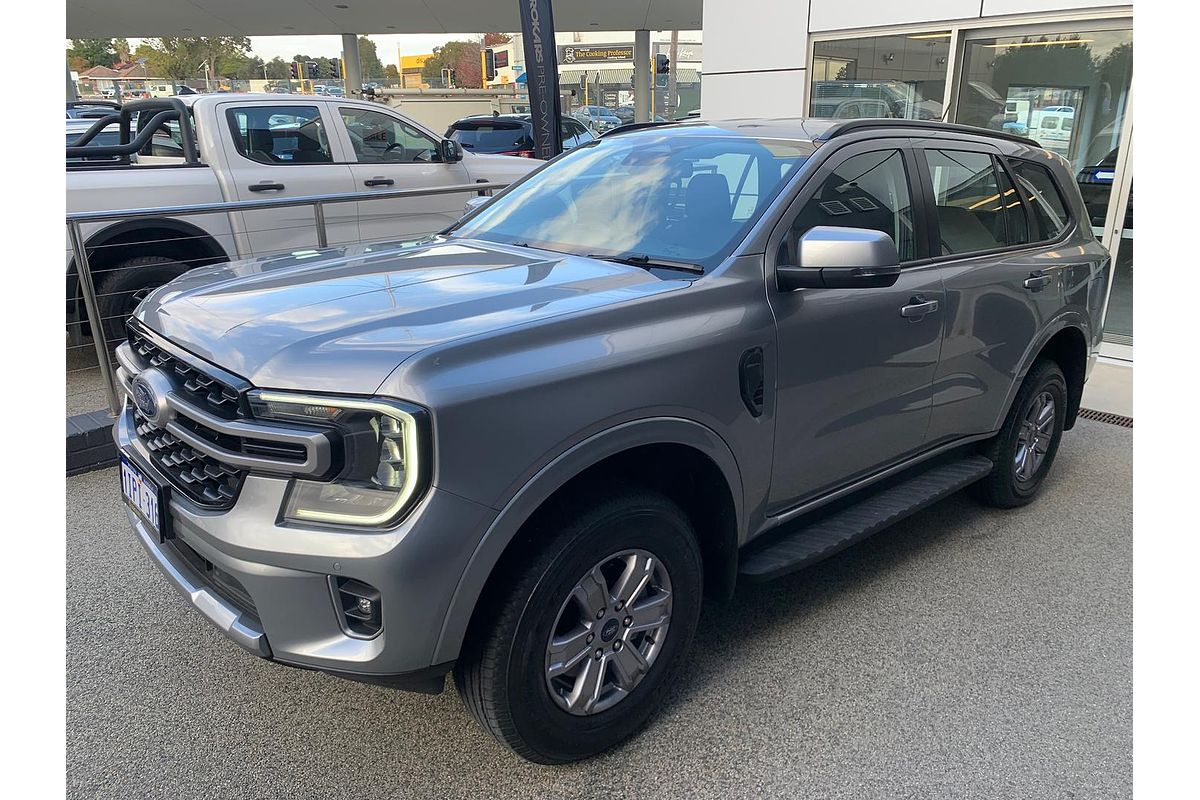 2024 Ford Everest Ambiente 2.0L